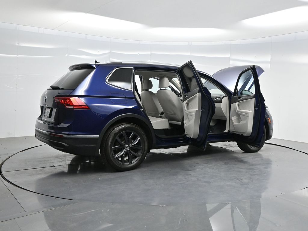 2024 Volkswagen Tiguan 2.0T SE photo 4
