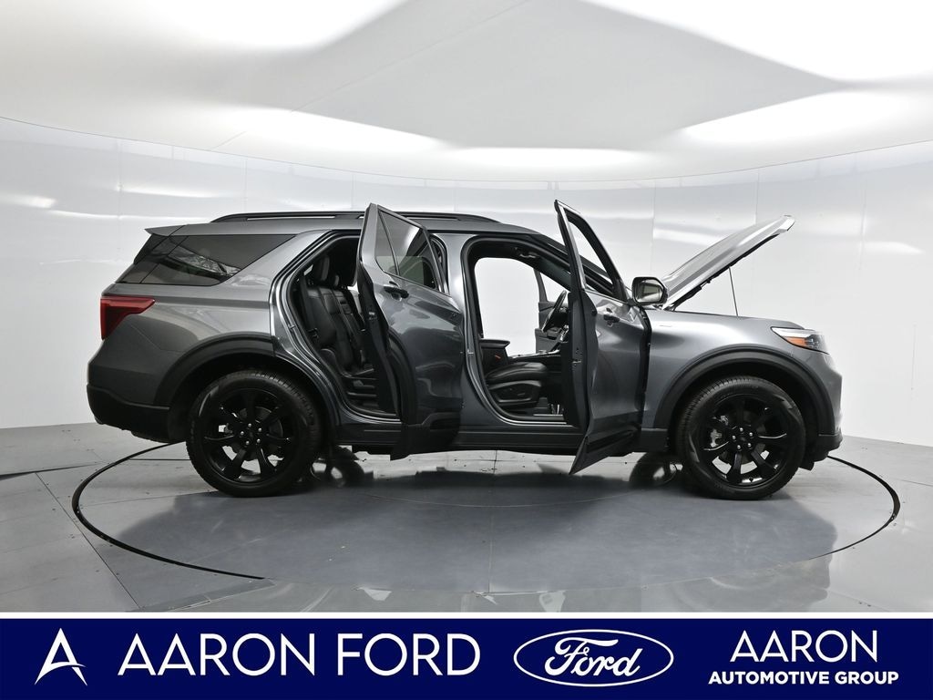 Used 2024 Ford Explorer ST-Line SUV