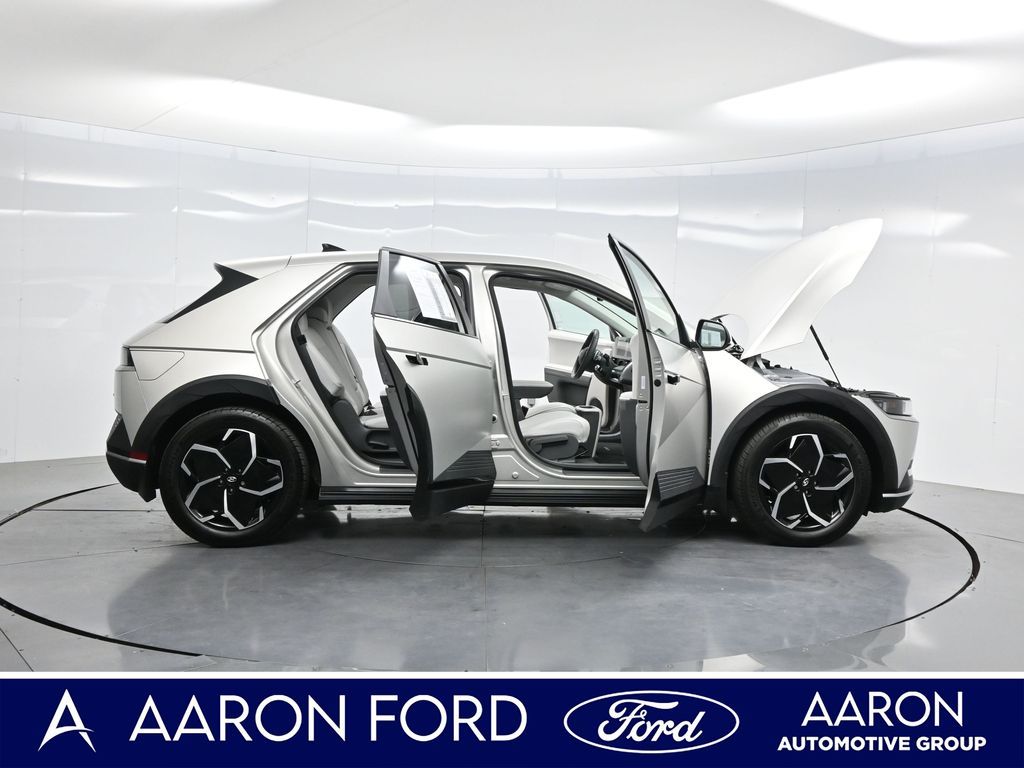 2023 Hyundai Ioniq 5 SEL photo 3