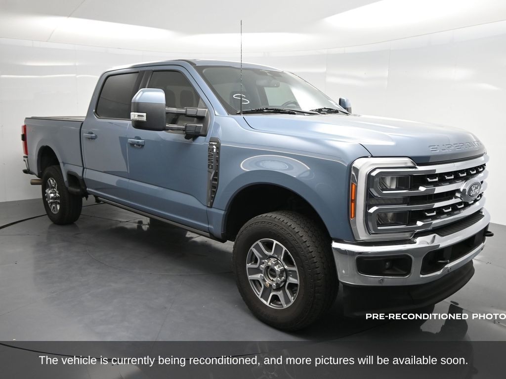 Used 2023 Ford F-250SD Lariat Truck