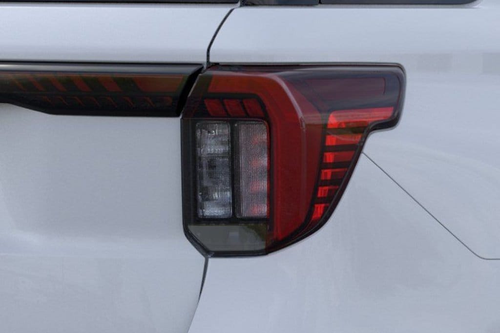 2026 Ford Explorer Active - Photo 24