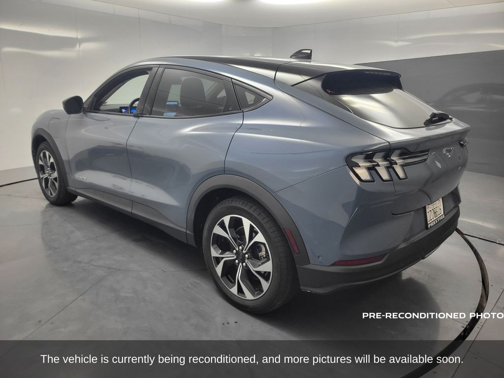 2024 Ford Mustang Mach-E Select photo 4