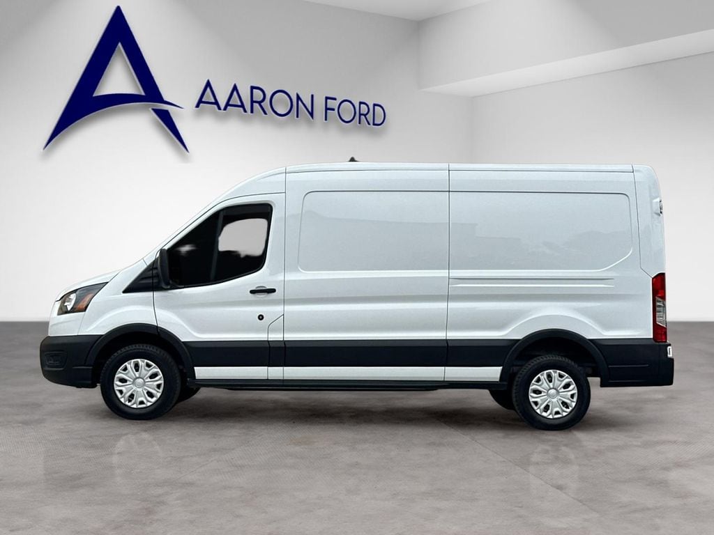 2023 Ford E-Transit-350 Base photo 2