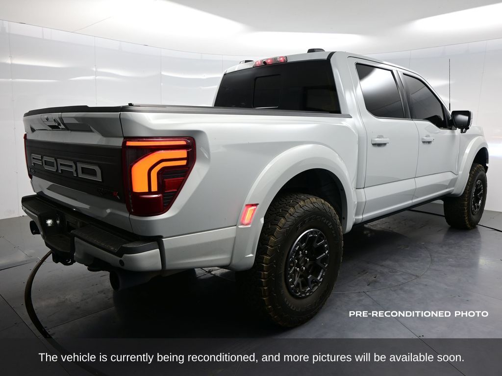 2024 Ford F-150 Raptor photo 3