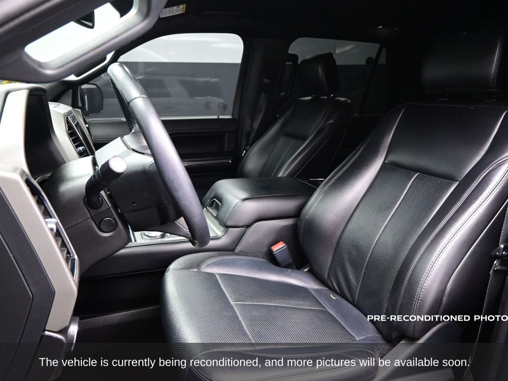 2020 Ford Expedition XLT photo 6