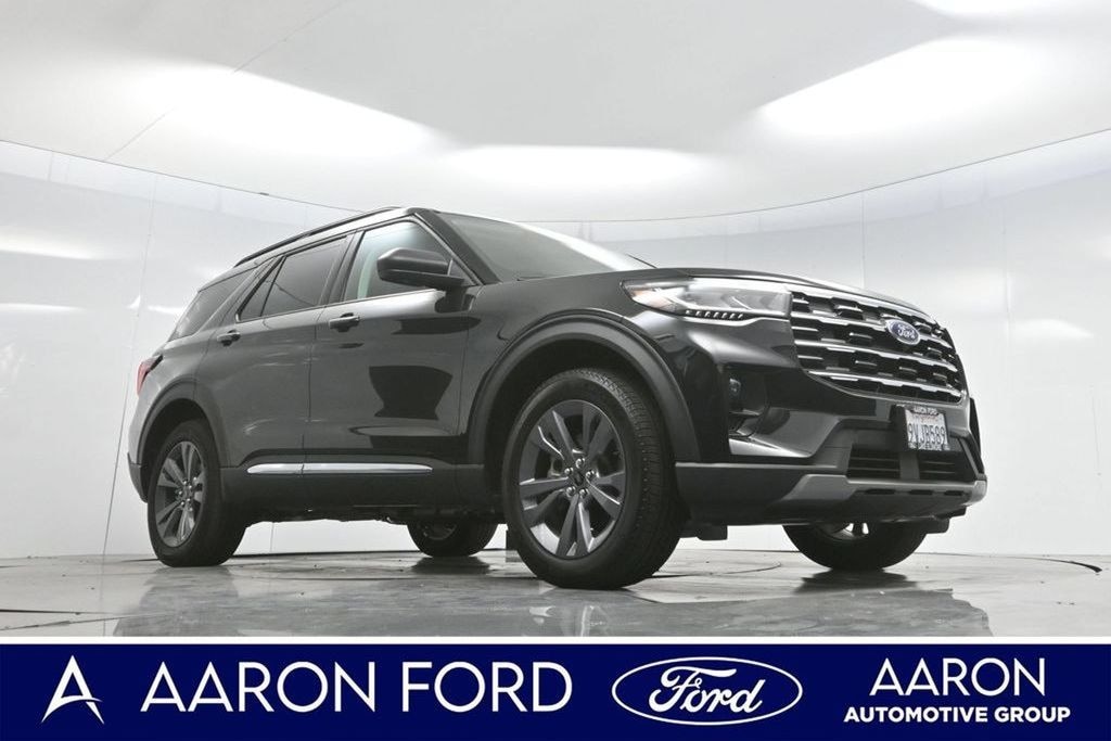 New 2025 Ford Explorer Active SUV