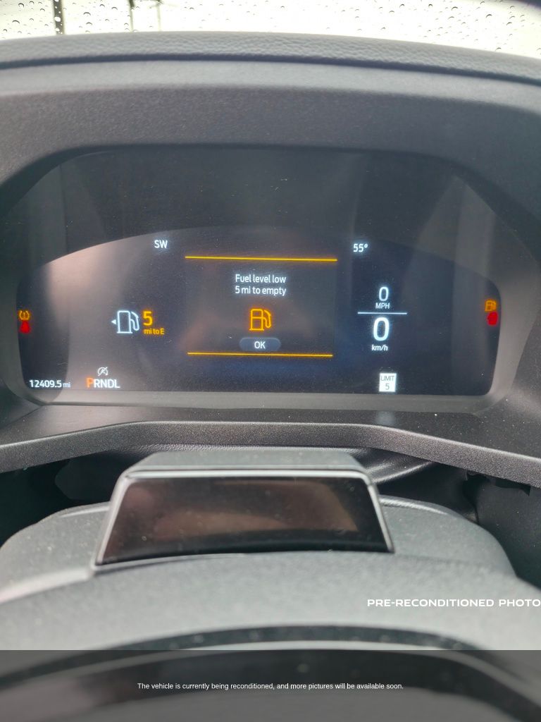 2025 Ford Explorer ST-Line photo 6