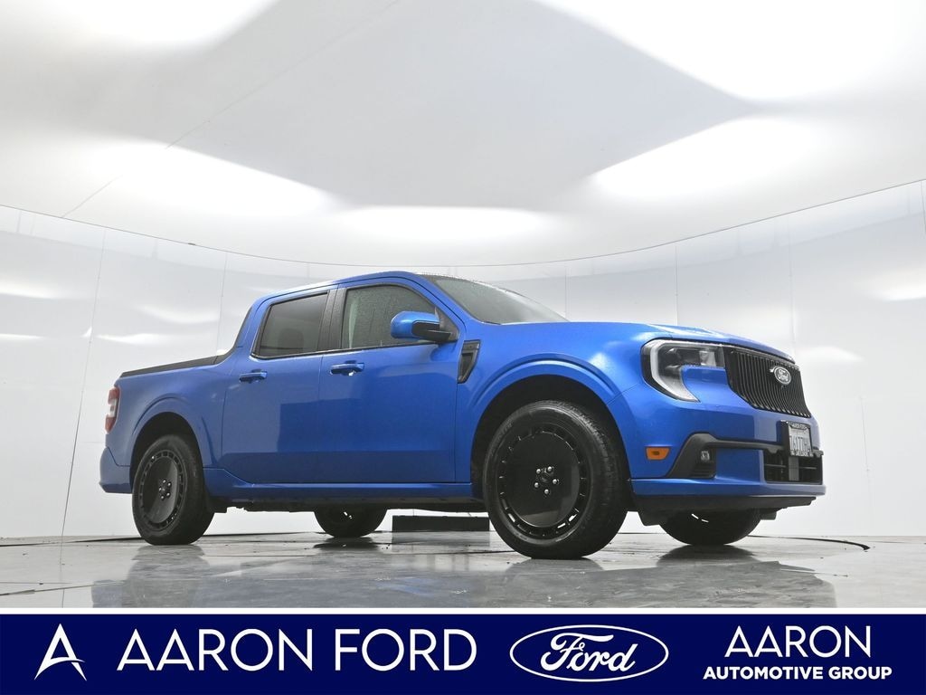 Used 2025 Ford Maverick Lobo Standard Truck