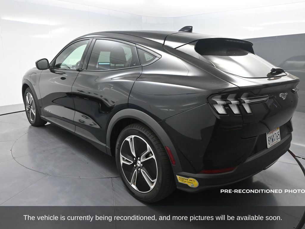 2021 Ford Mustang Mach-E Select photo 4