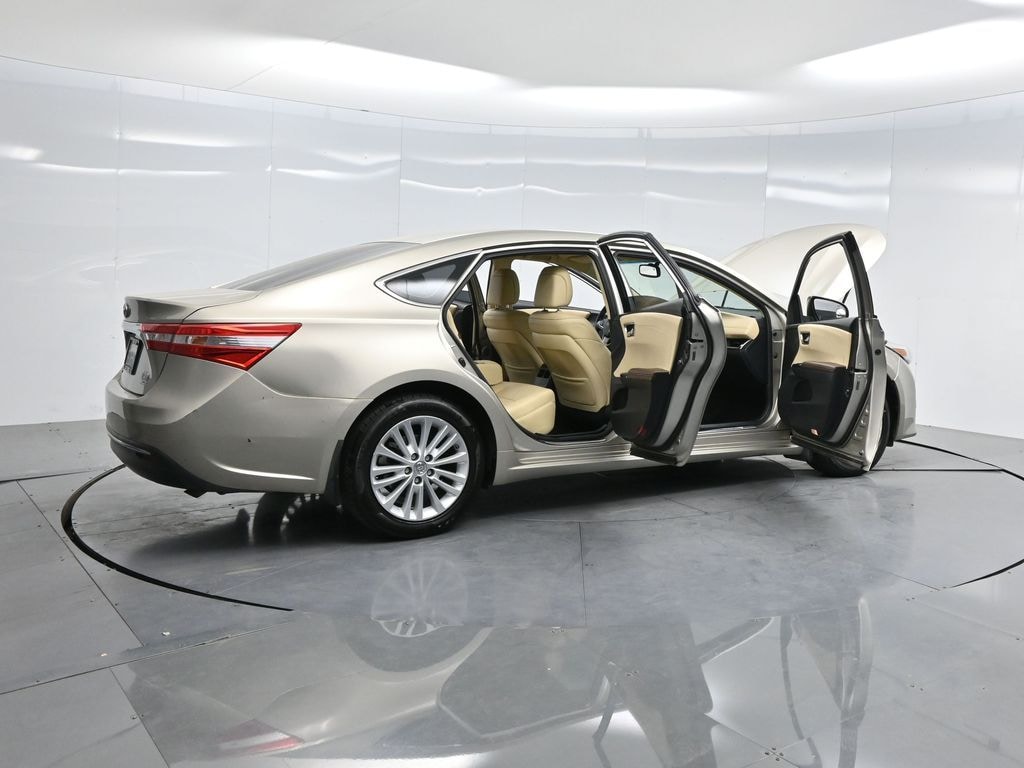 Used 2013 Toyota Avalon Hybrid XLE Premium Sedan