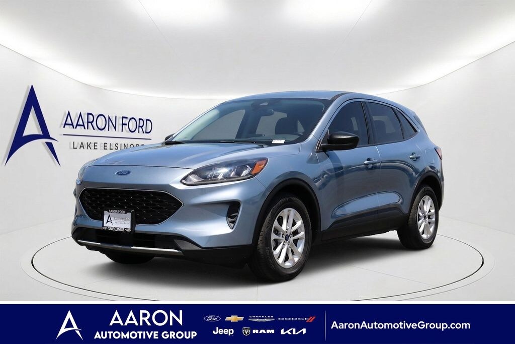 Used 2022 Ford Escape Hybrid SE SUV