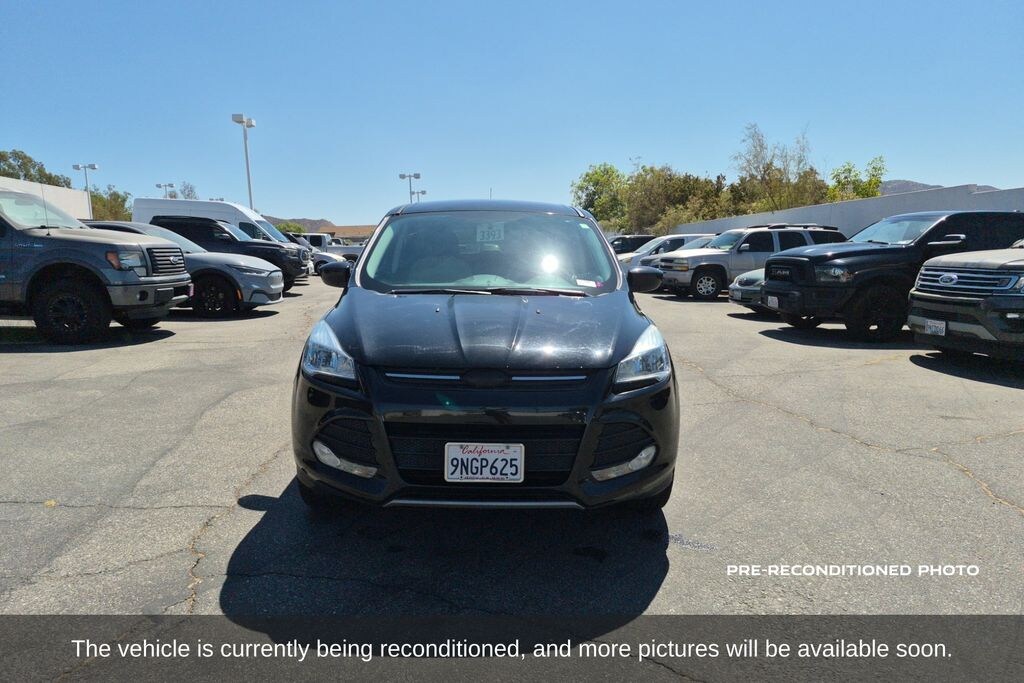 Used 2015 Ford Escape SE SUV
