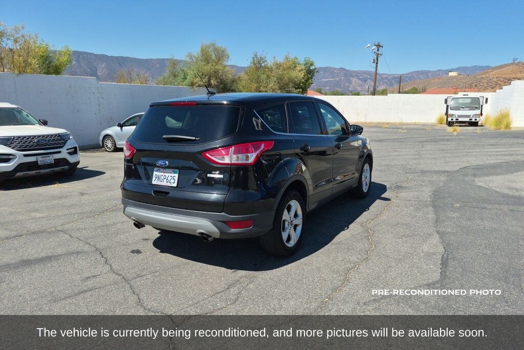 Used 2015 Ford Escape SE SUV