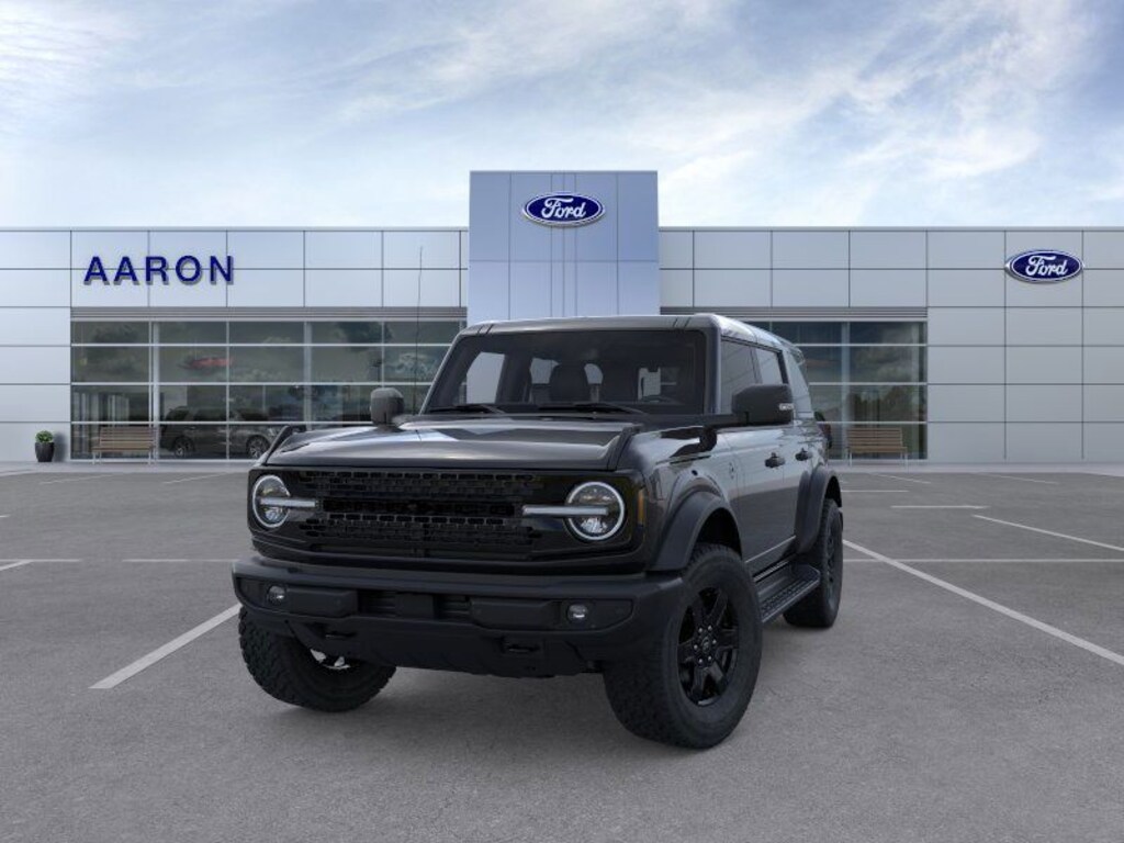 New 2025 Ford Bronco Outer Banks SUV