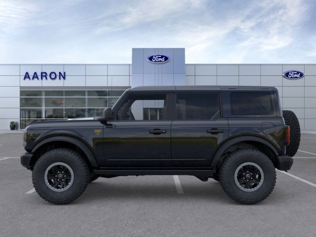 New 2025 Ford Bronco Badlands SUV