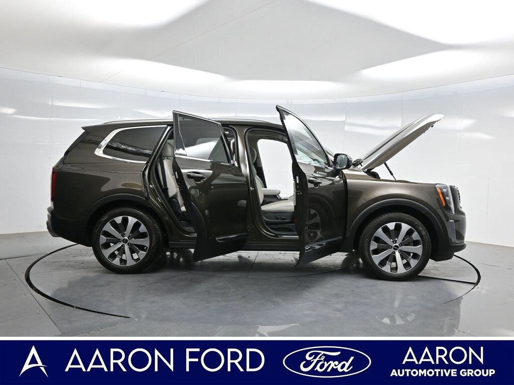 Used 2022 Kia Telluride EX SUV