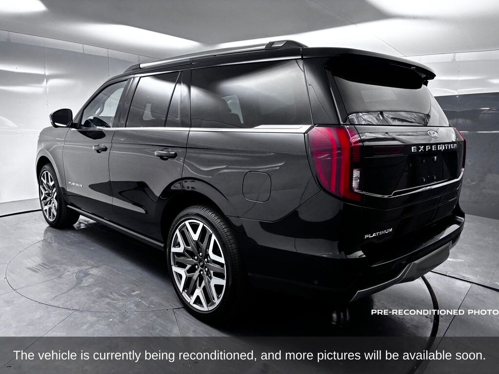 Used 2025 Ford Expedition Platinum SUV