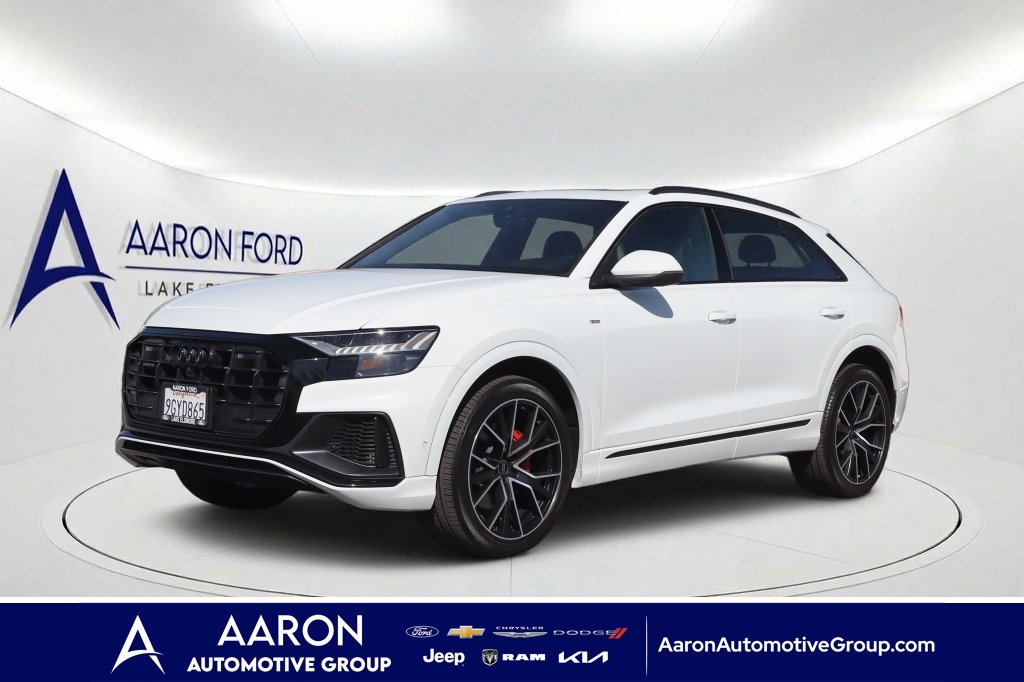 2023 Audi Q8 Premium Plus