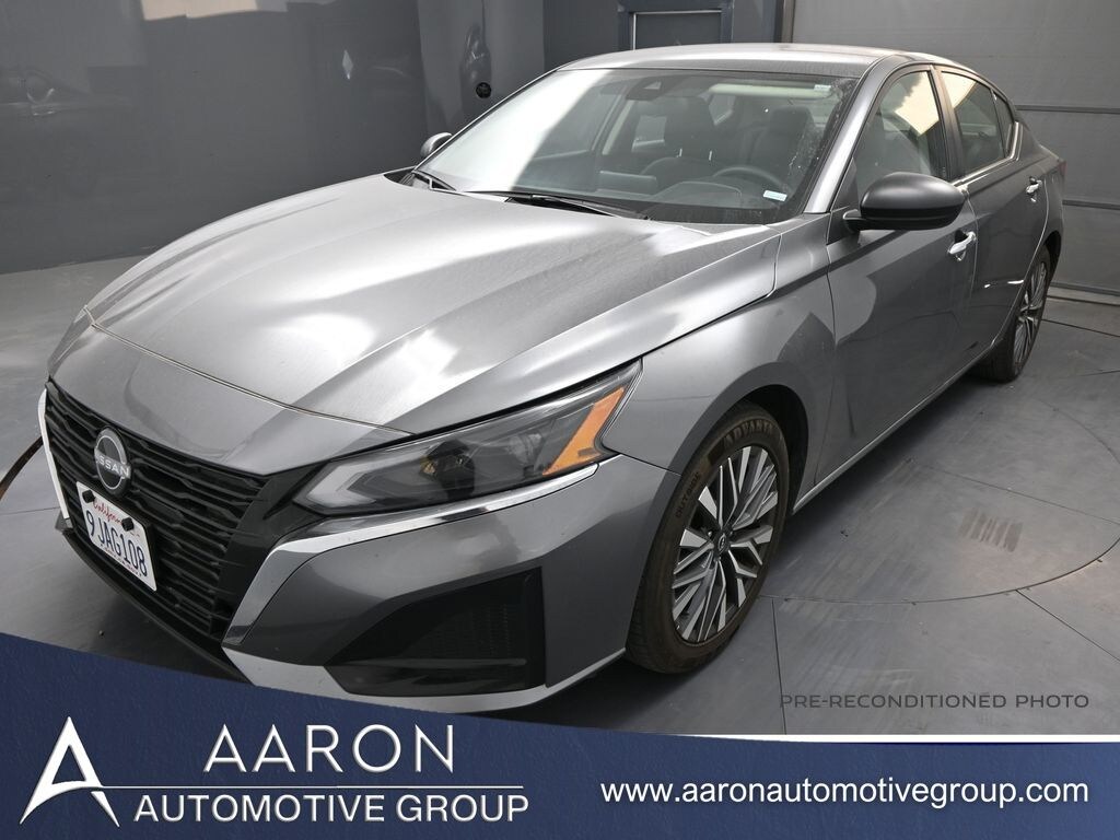 Used 2024 Nissan Altima 2.5 SV Sedan