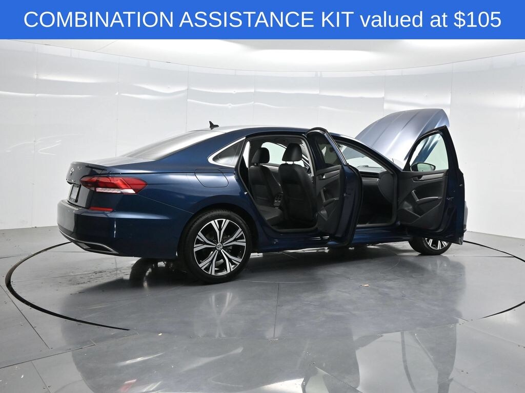 Used 2022 Volkswagen Passat 2.0T SE Sedan