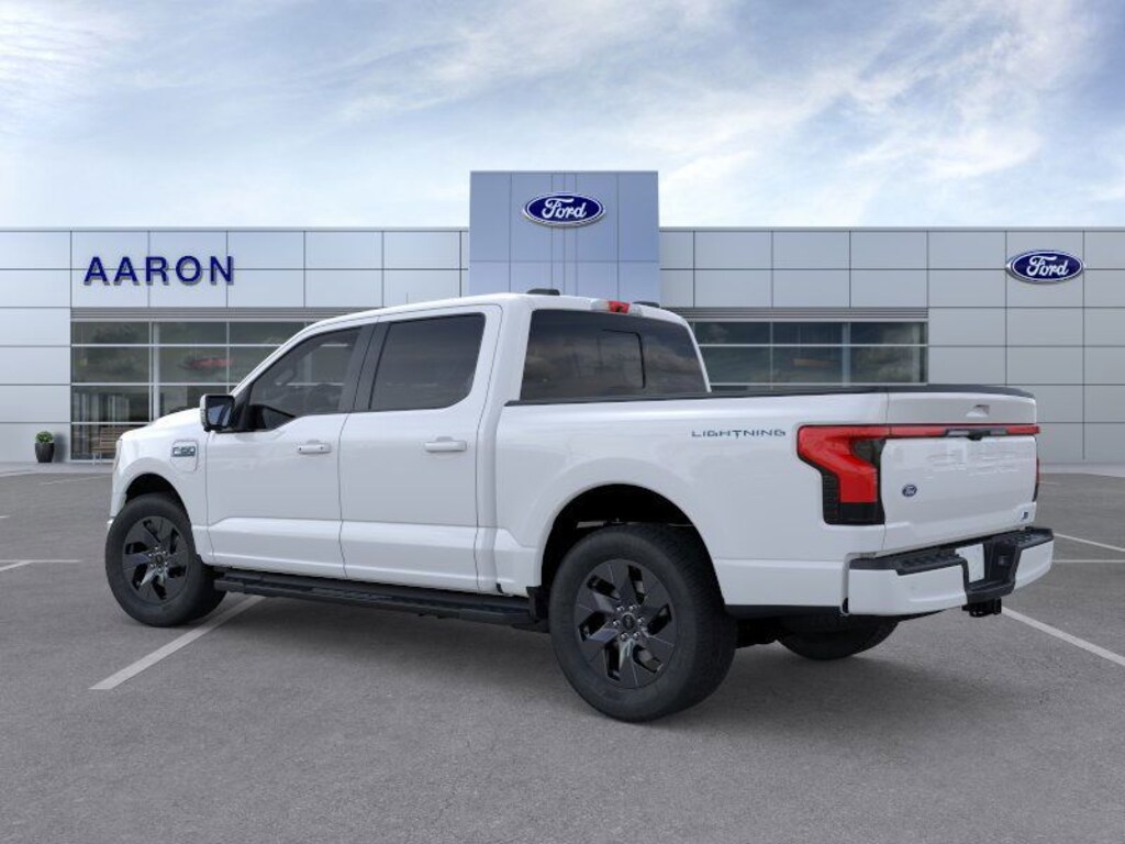 New 2025 Ford F-150 Lightning Lariat Truck