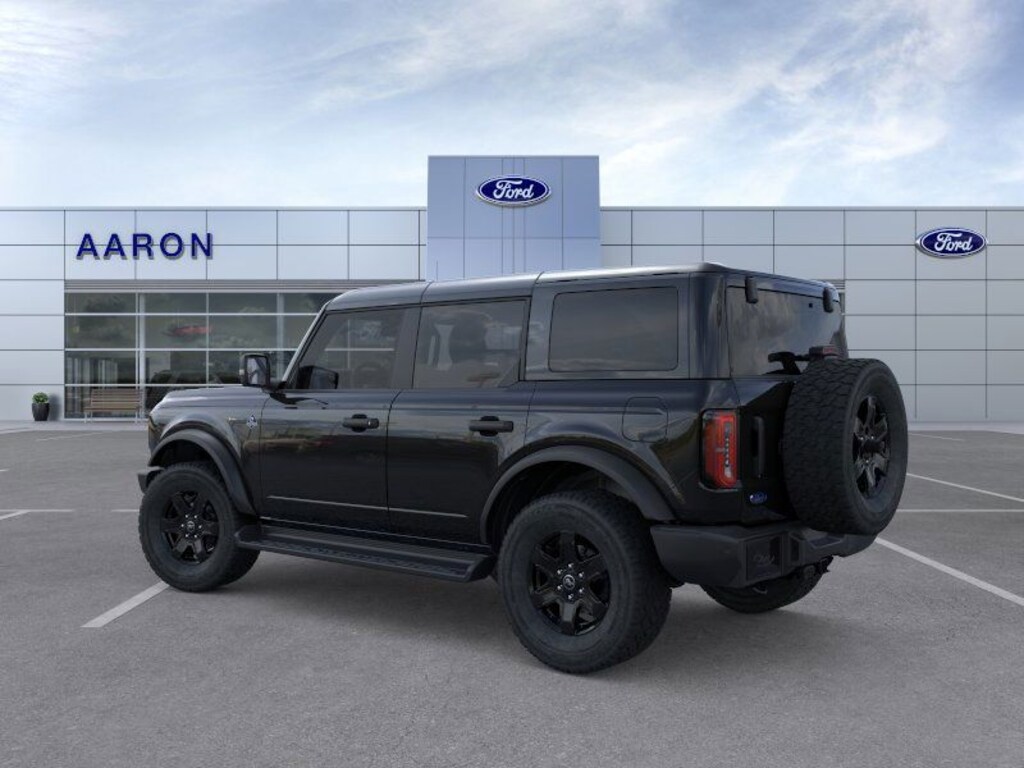 New 2025 Ford Bronco Outer Banks SUV