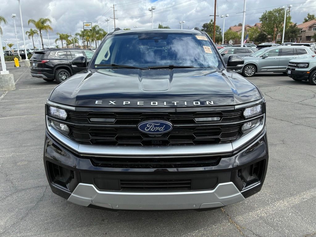 Used 2025 Ford Expedition Max Platinum SUV