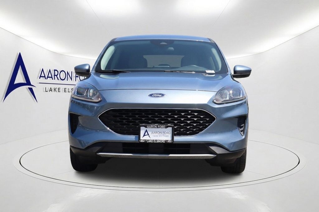 Used 2022 Ford Escape Hybrid SE SUV