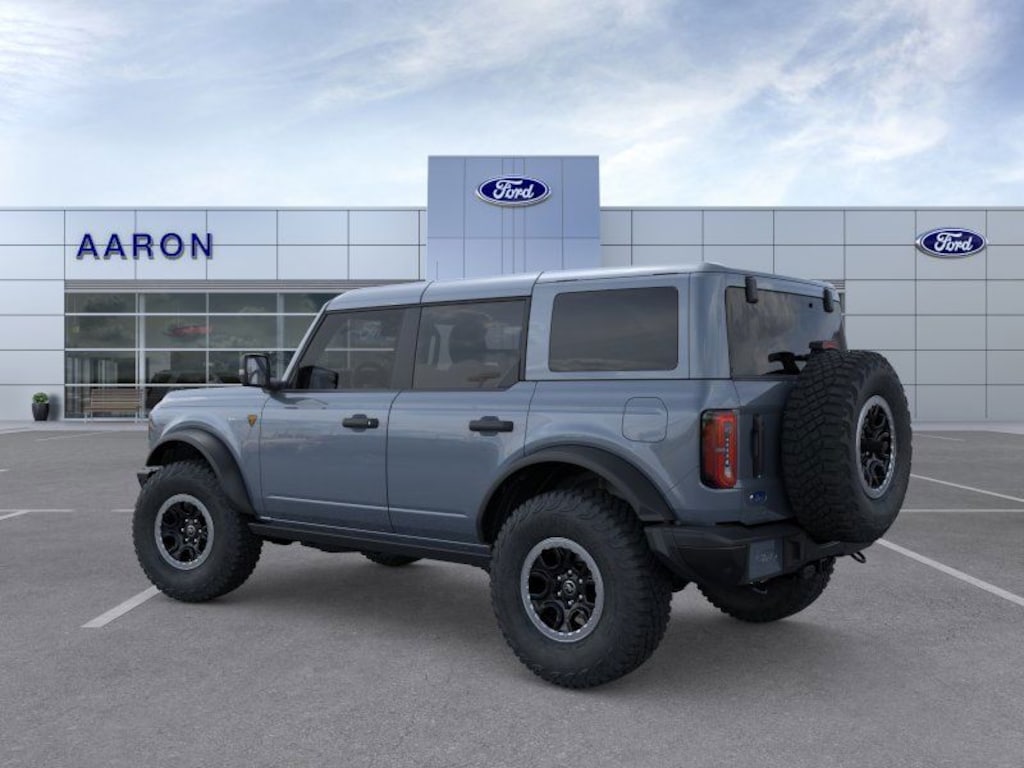 New 2025 Ford Bronco Badlands SUV