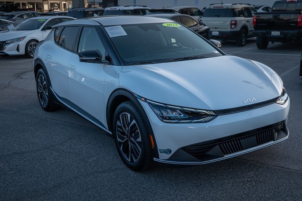 Used 2024 Kia EV6 Light SUV