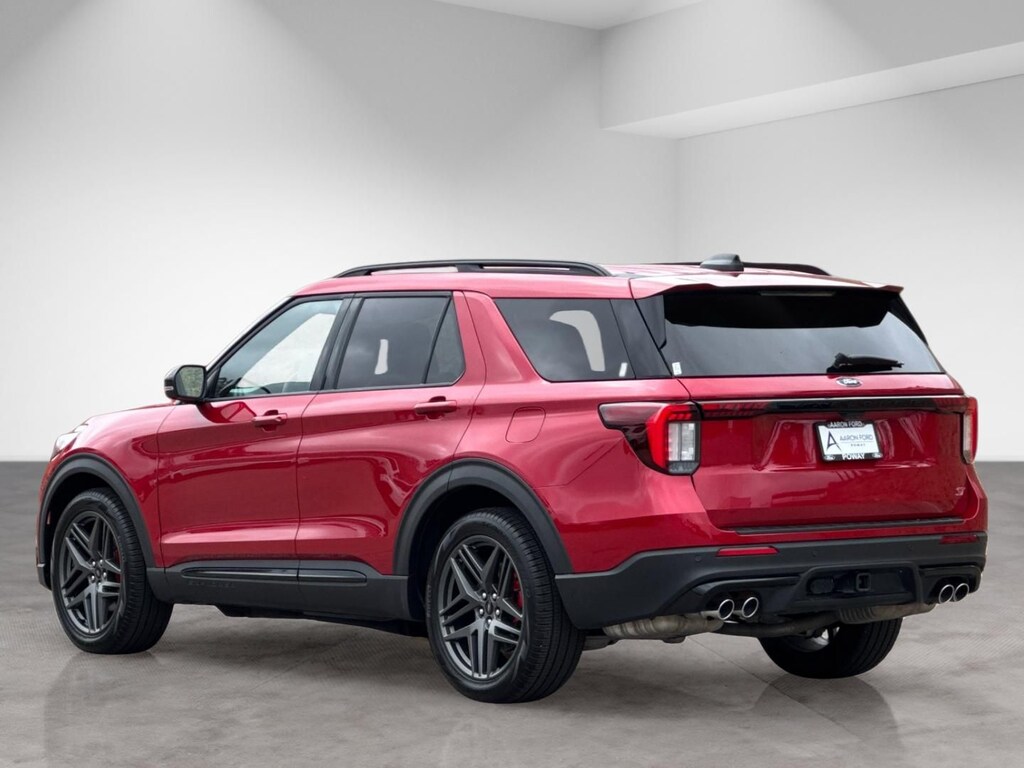Used 2025 Ford Explorer ST SUV