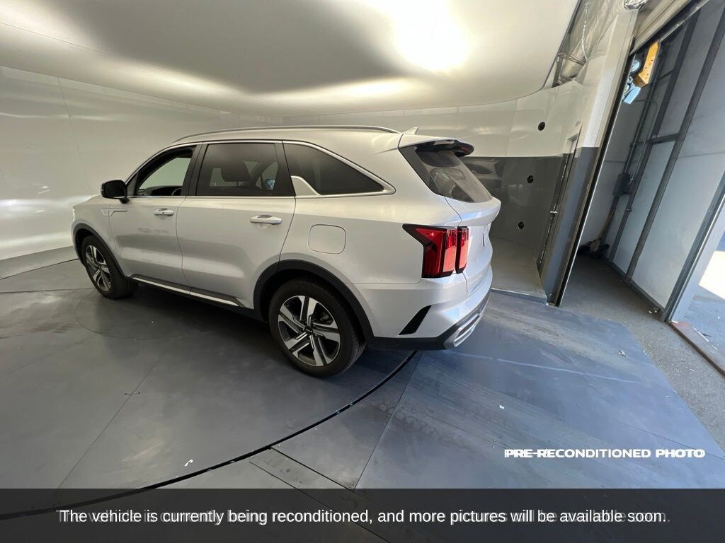 Used 2024 Kia Sorento Hybrid EX SUV