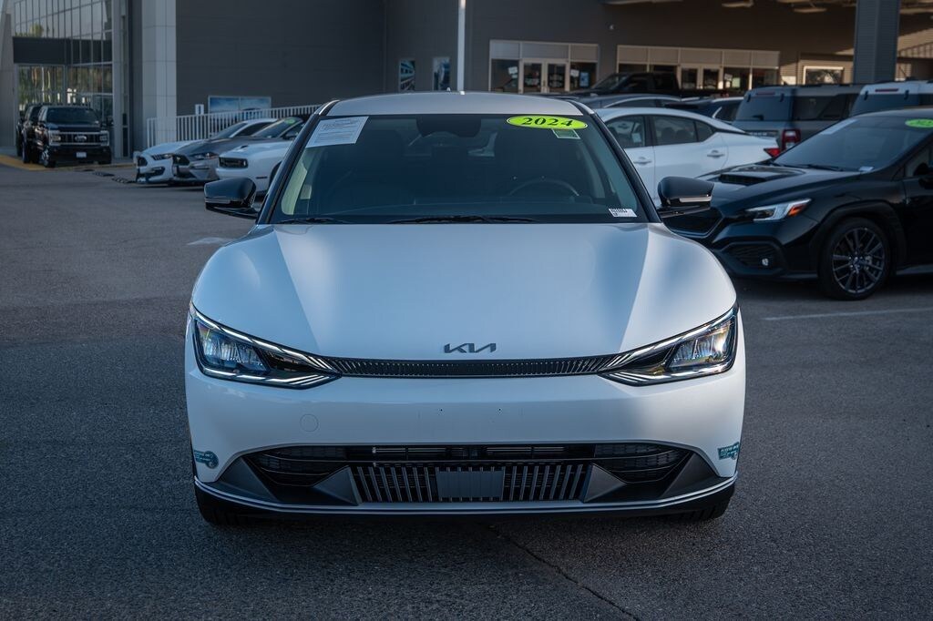 Used 2024 Kia EV6 Light SUV