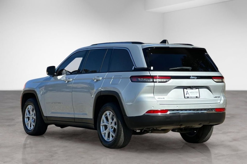 Used 2023 Jeep Grand Cherokee Limited SUV