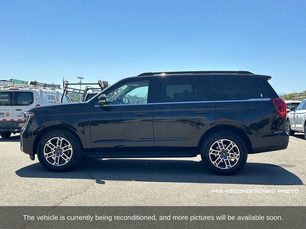 Used 2025 Ford Expedition Active SUV