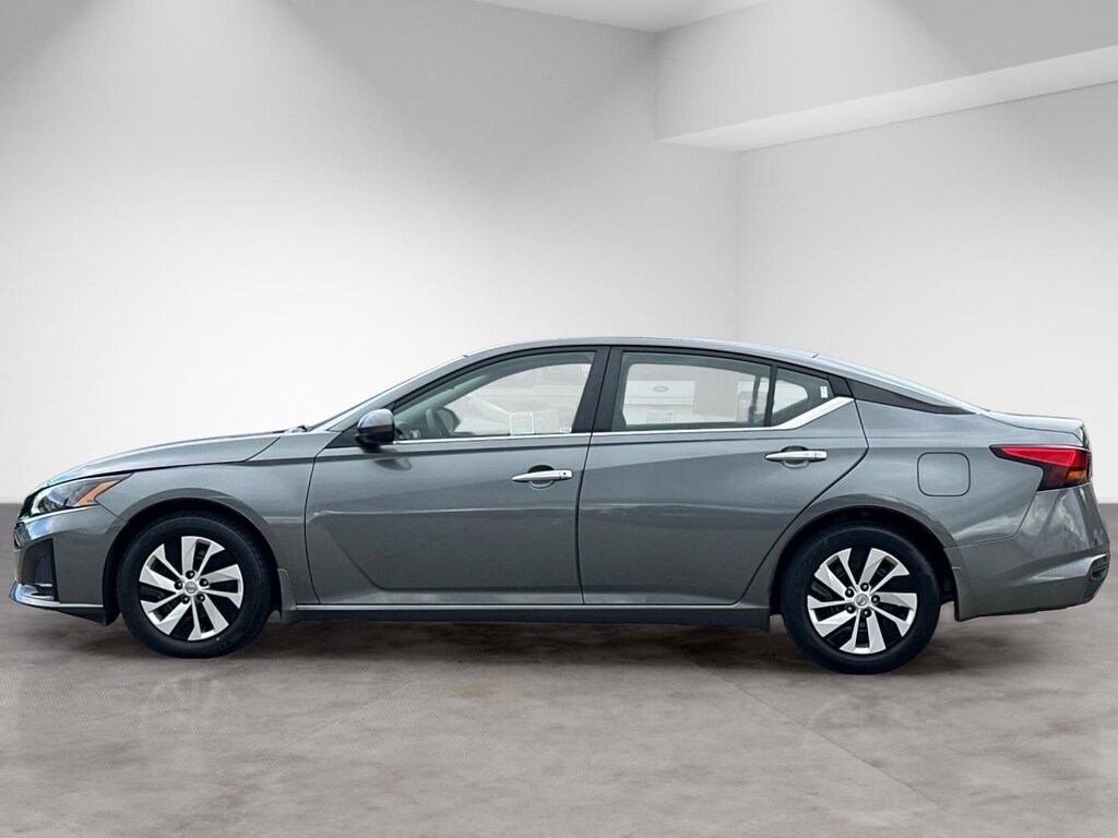 Used 2023 Nissan Altima 2.5 S Sedan