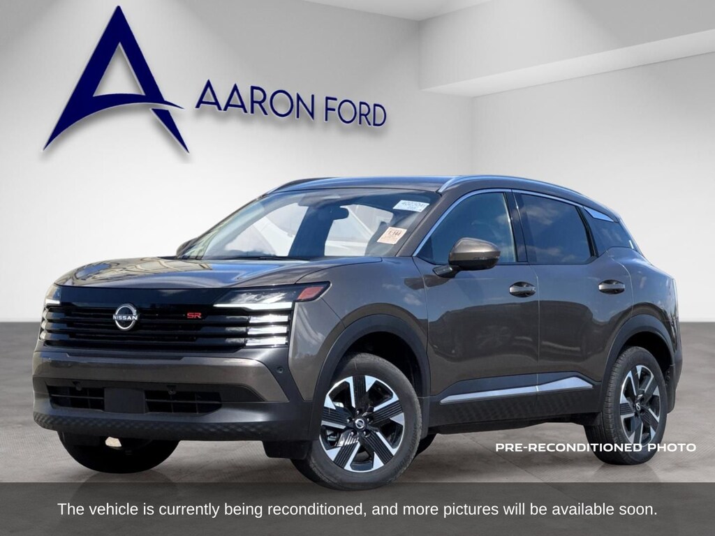 Used 2025 Nissan Kicks SR SUV