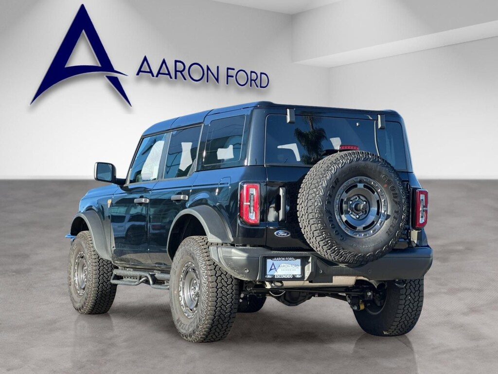 New 2025 Ford Bronco Badlands SUV