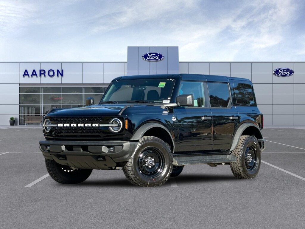 New 2026 Ford Bronco Outer Banks SUV