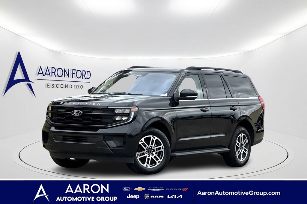 Used 2025 Ford Expedition Active SUV