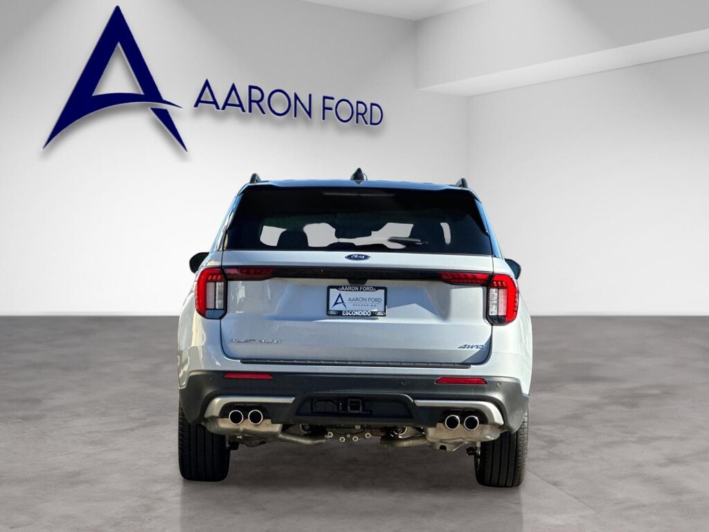 Used 2025 Ford Explorer Platinum SUV