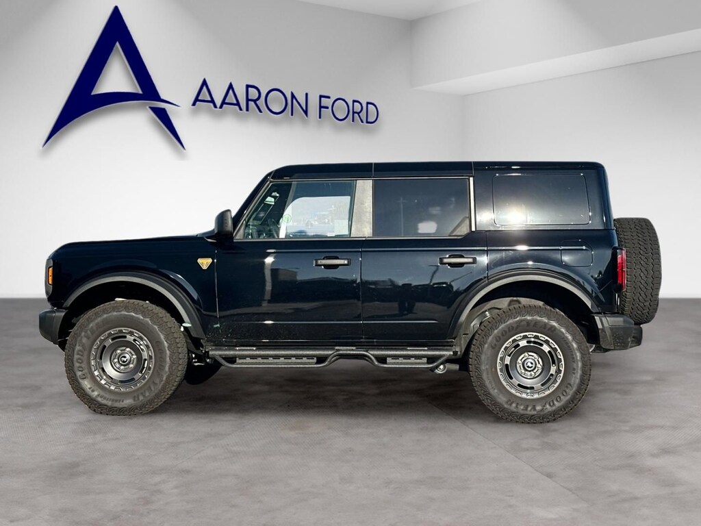 New 2025 Ford Bronco Badlands SUV