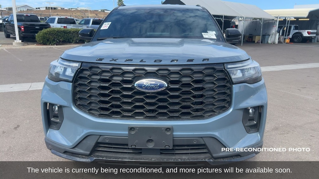 Used 2025 Ford Explorer ST-Line SUV