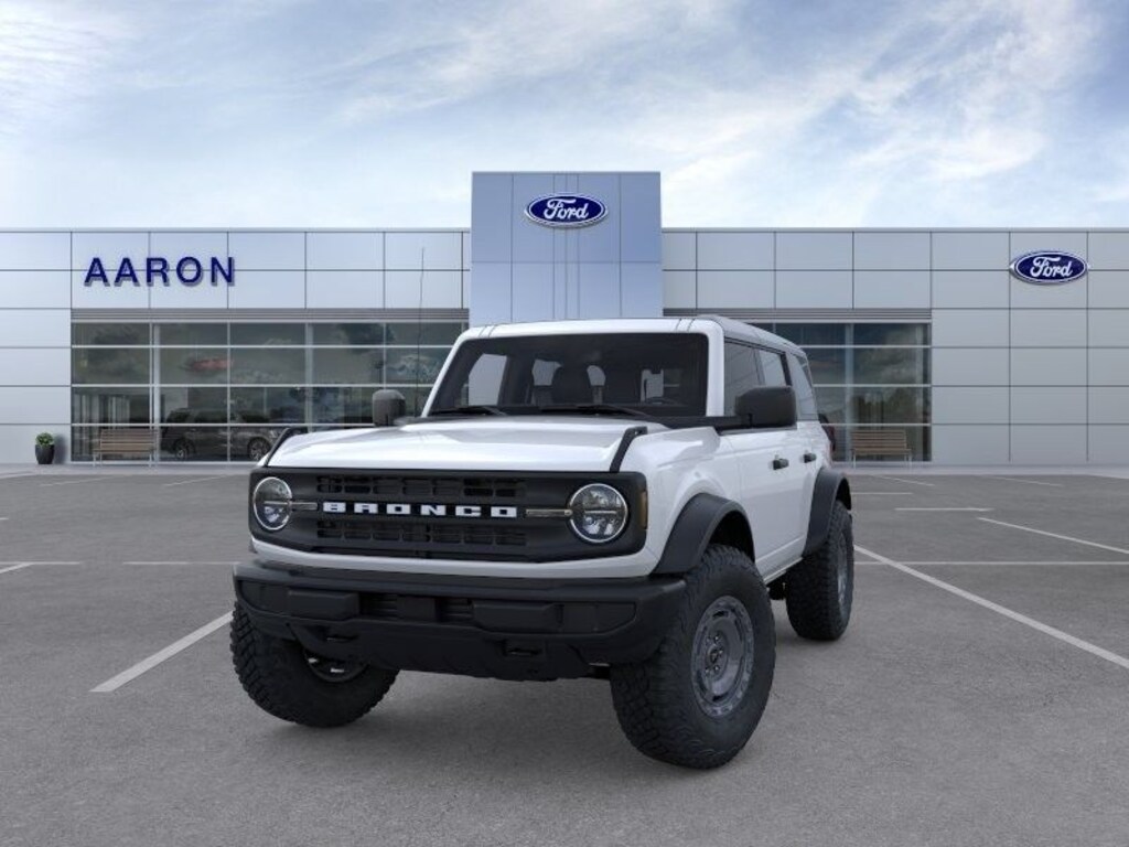 New 2025 Ford Bronco Base SUV
