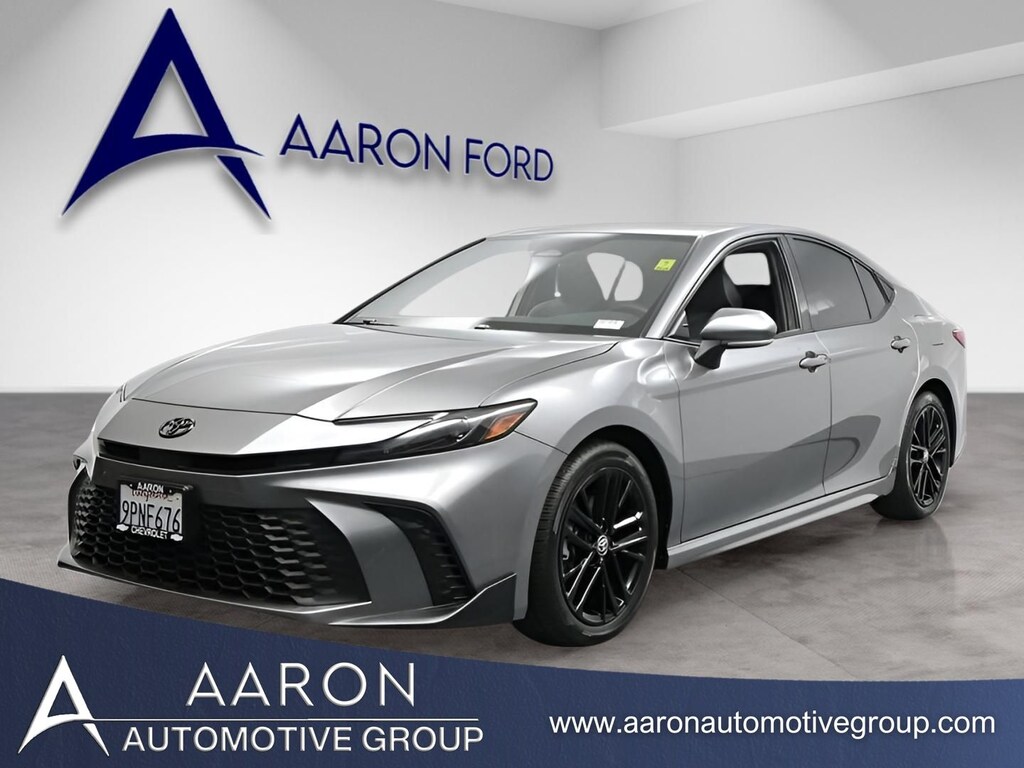 Used 2025 Toyota Camry SE Sedan