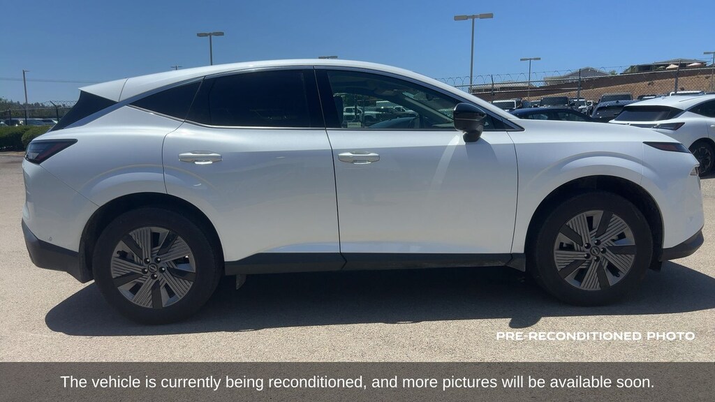 Used 2025 Nissan Murano SL SUV