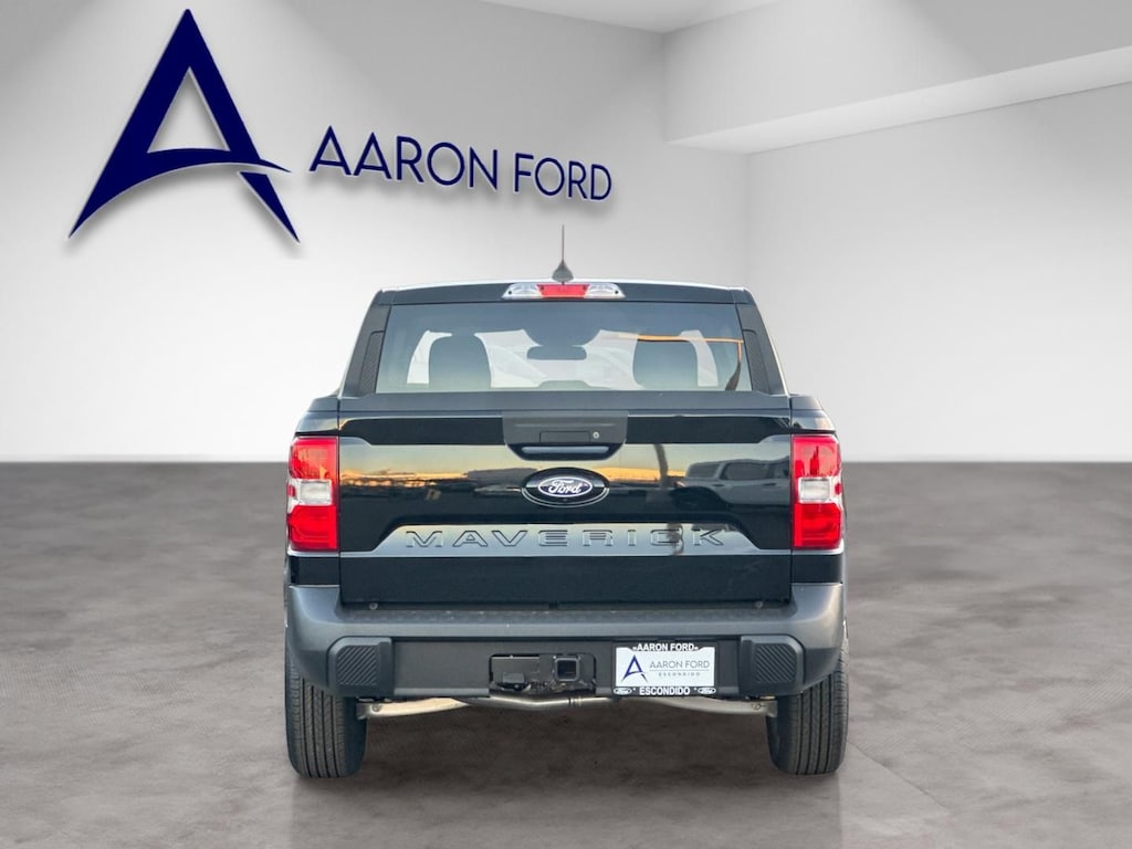 New 2025 Ford Maverick XL Truck