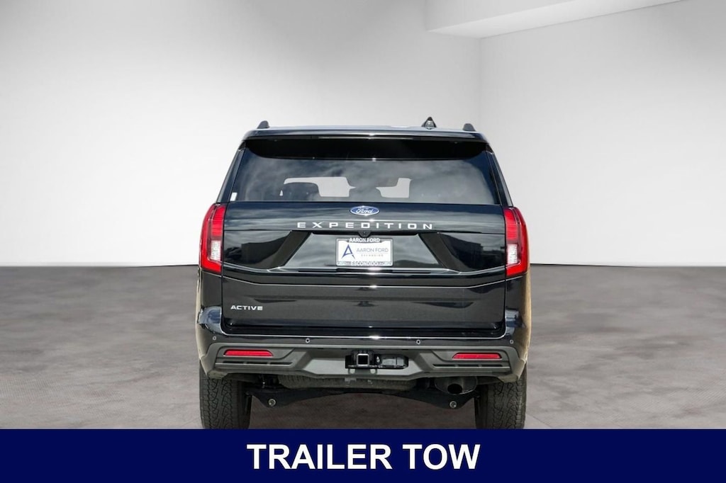 Used 2025 Ford Expedition Active SUV