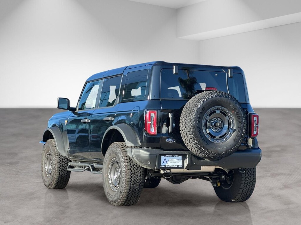 New 2025 Ford Bronco Badlands SUV