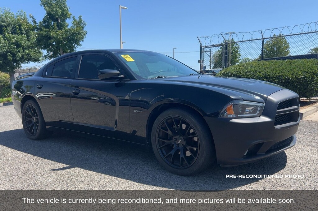 Used 2014 Dodge Charger R/T Sedan